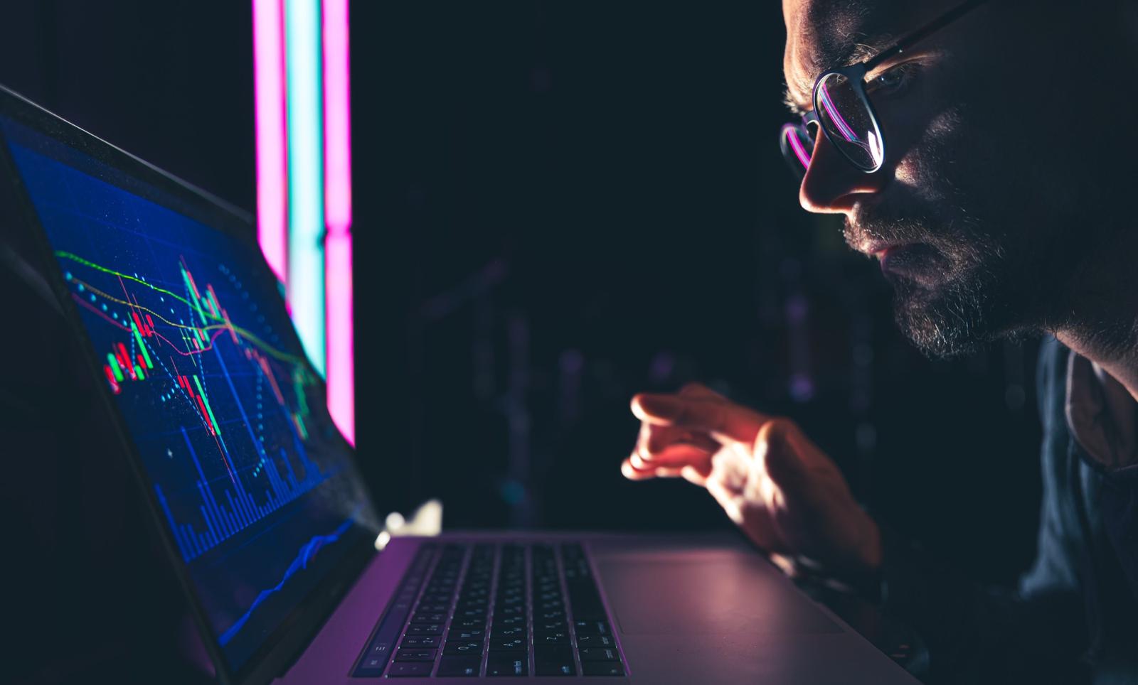 Understanding Forex Spreads: Standard vs. VIP Account Comparison at MarketsAll